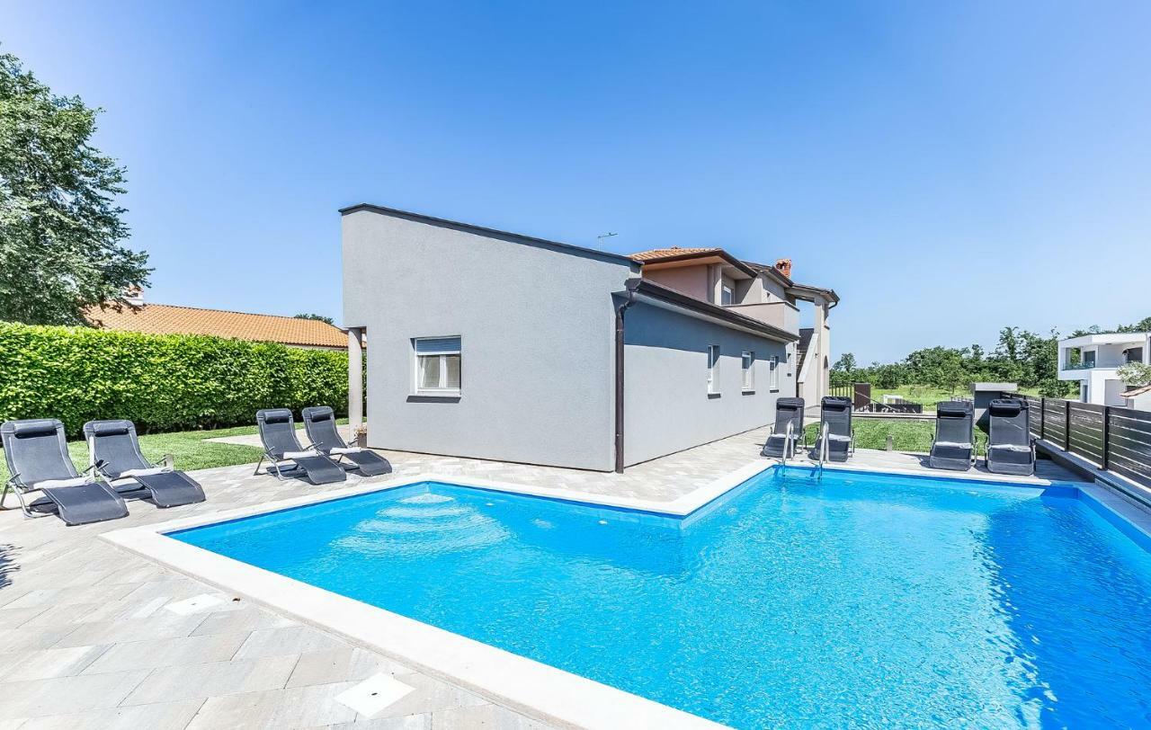 Toni & Julija Apartment Porec Exterior photo