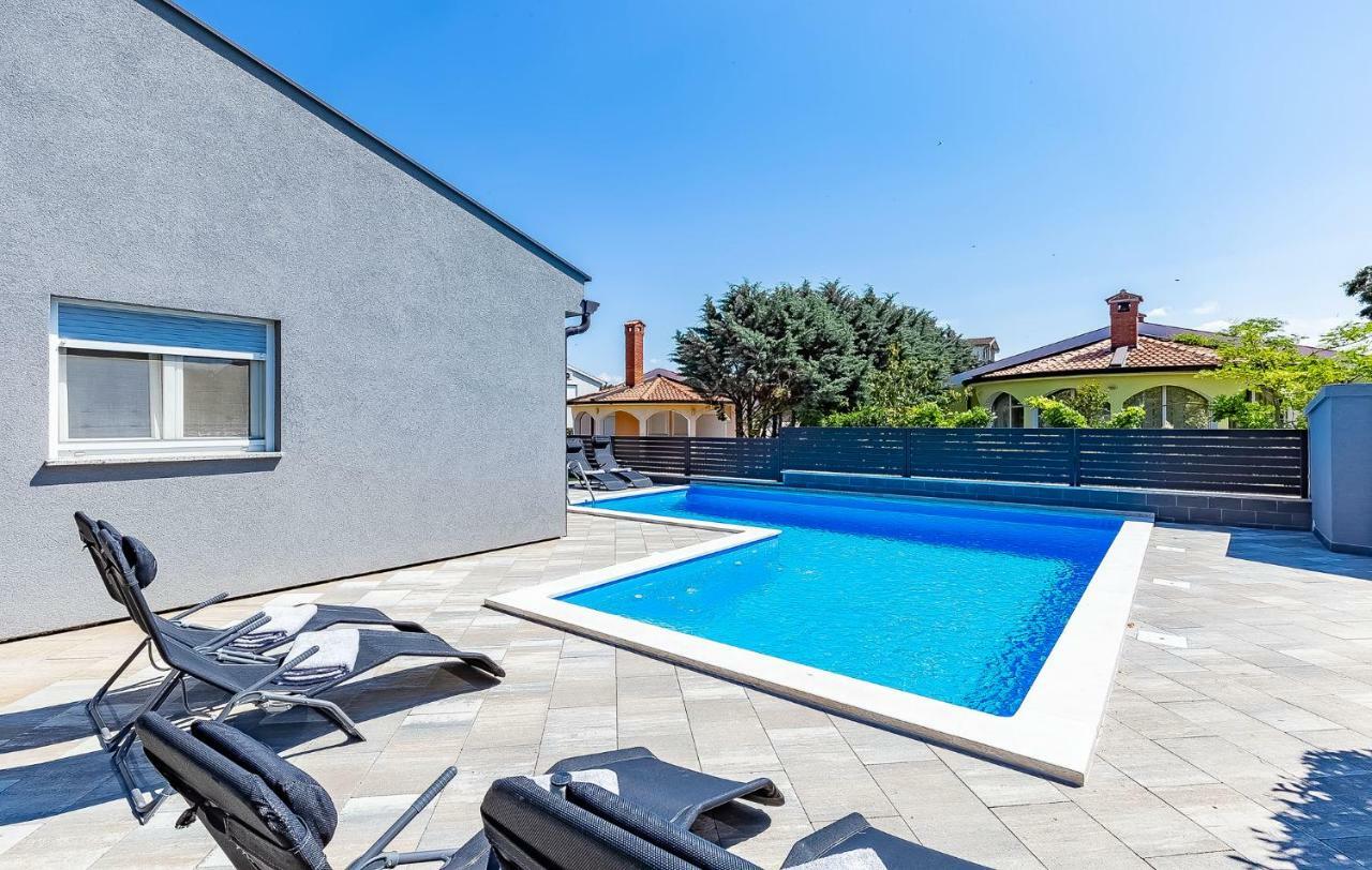 Toni & Julija Apartment Porec Exterior photo